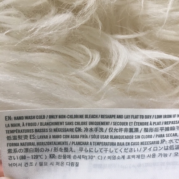 Hollister | boho crochet halter crop top | S - Picture 5 of 5